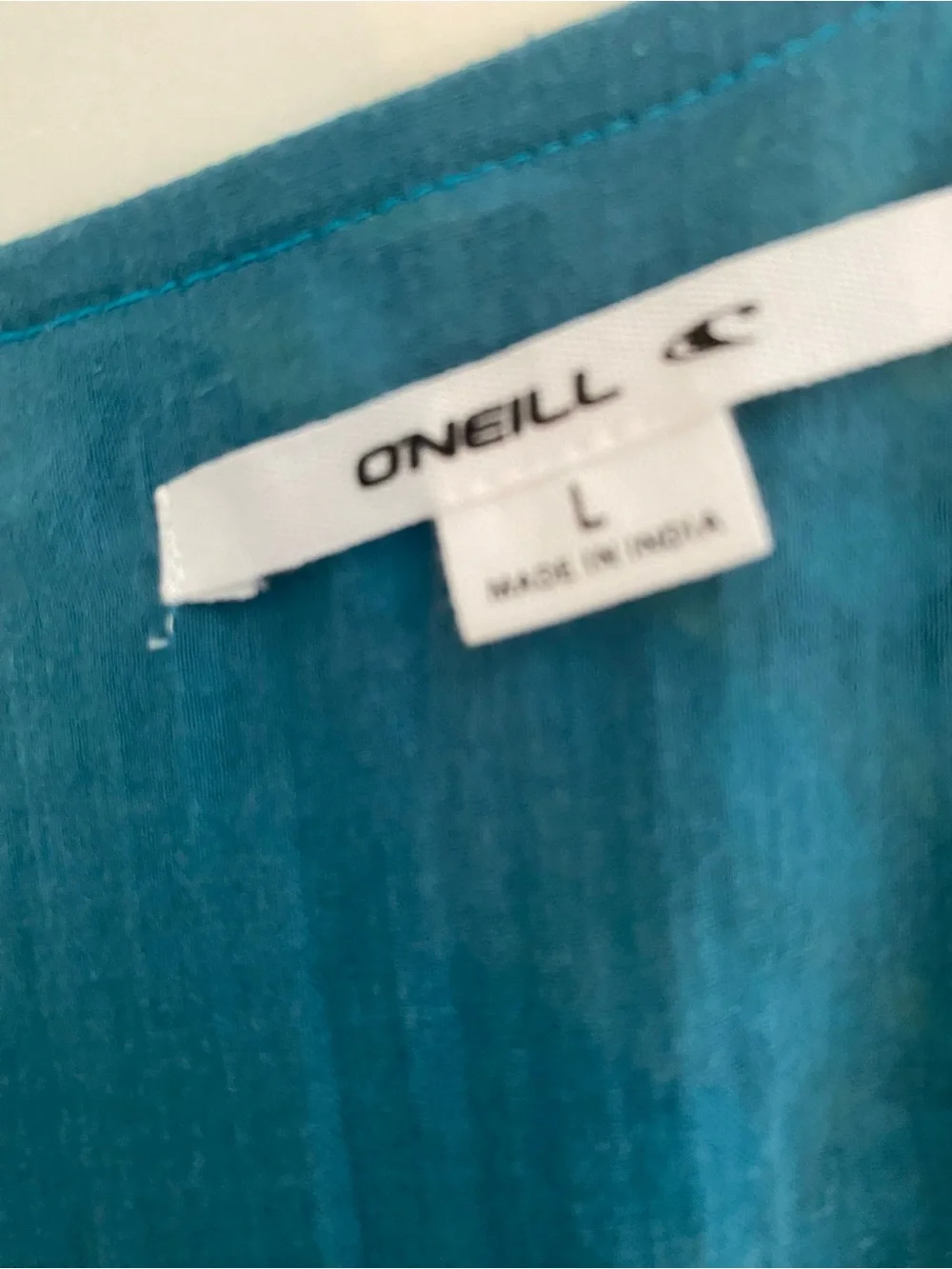 O'Neill Teal & Lime Geometric Tank. - Picture 3 of 4
